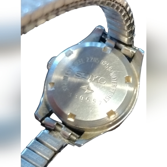 Seiko Ladies Watch - Picture 6 of 8